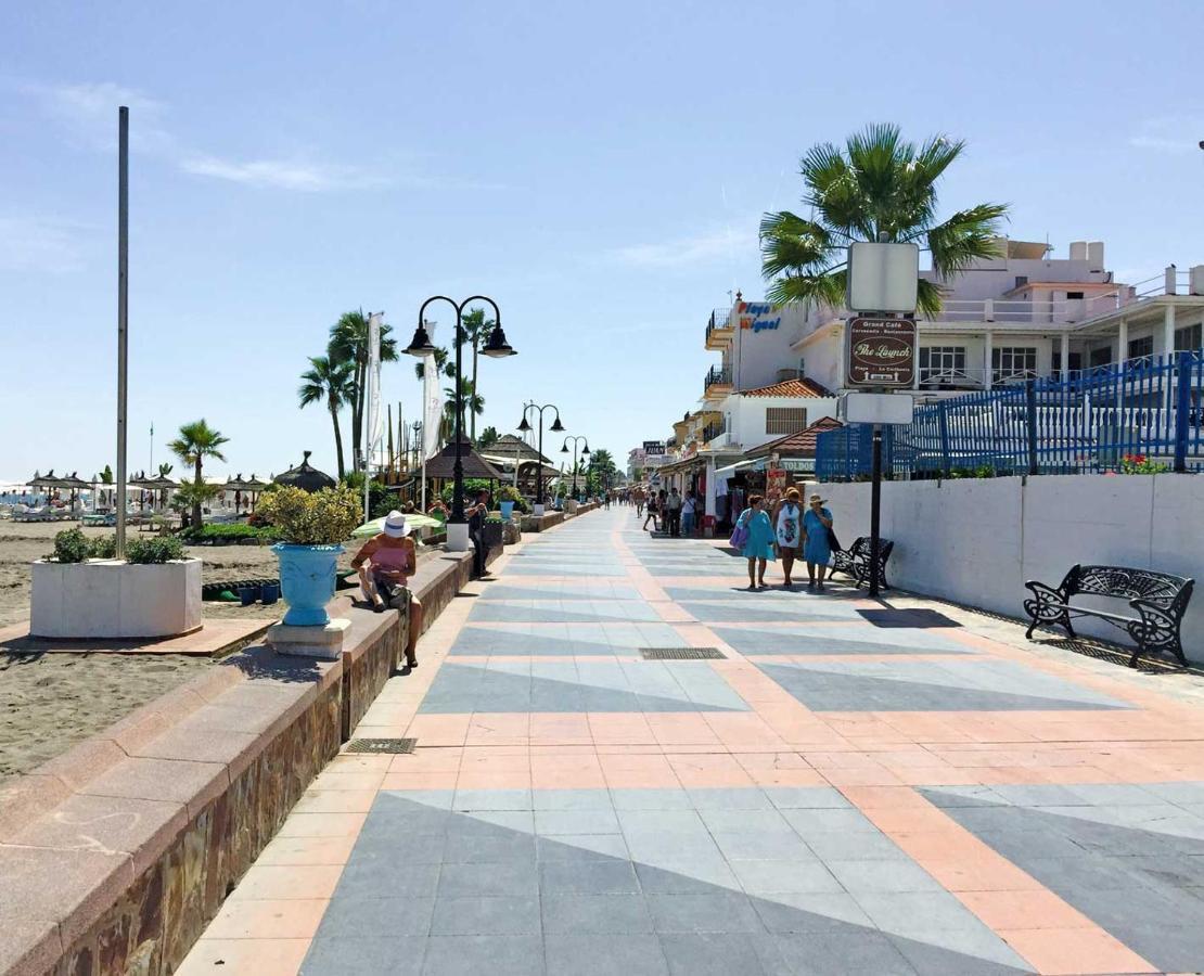PRECIOSO ÁTICO CON TERRAZA en PLAZA DE ANDALUCIA Apartamento Torremolinos Exterior foto