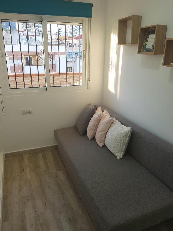 PRECIOSO ÁTICO CON TERRAZA en PLAZA DE ANDALUCIA Apartamento Torremolinos Exterior foto